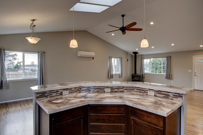 Foto del edificio - 3 Bed 2 Bath home in Rolling Hills