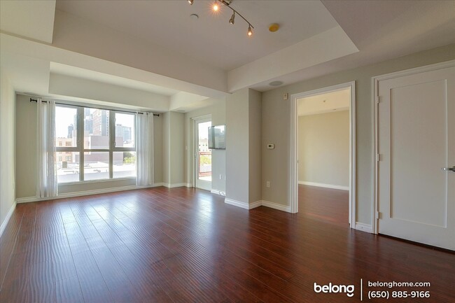 Building Photo - 875 G St