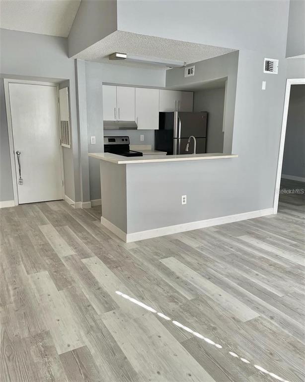 Foto del edificio - 425 Fountainhead Cir