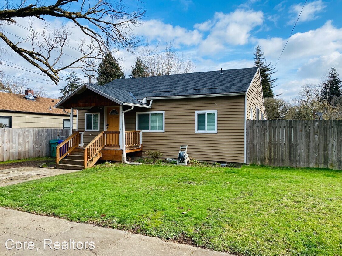 Primary Photo - 2 br, 1 bath House - 8826 N Courtenay Ave