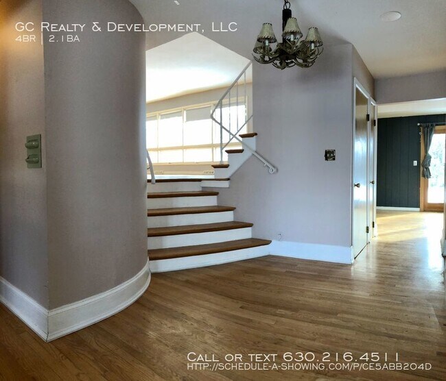 Foto del edificio - 207 W Emerson St