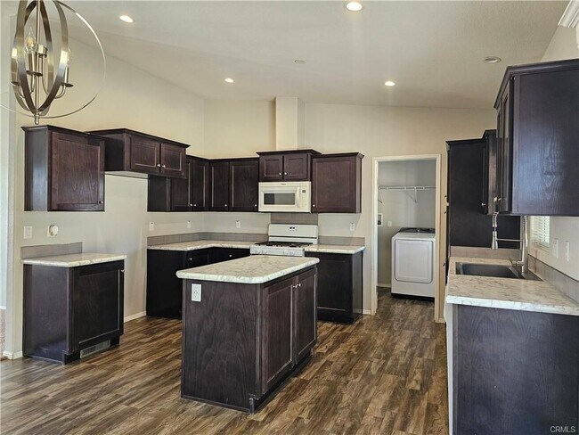 Foto del edificio - 21197 Mazie