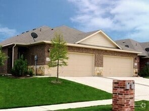 Building Photo - 1413 Piedmont Dr