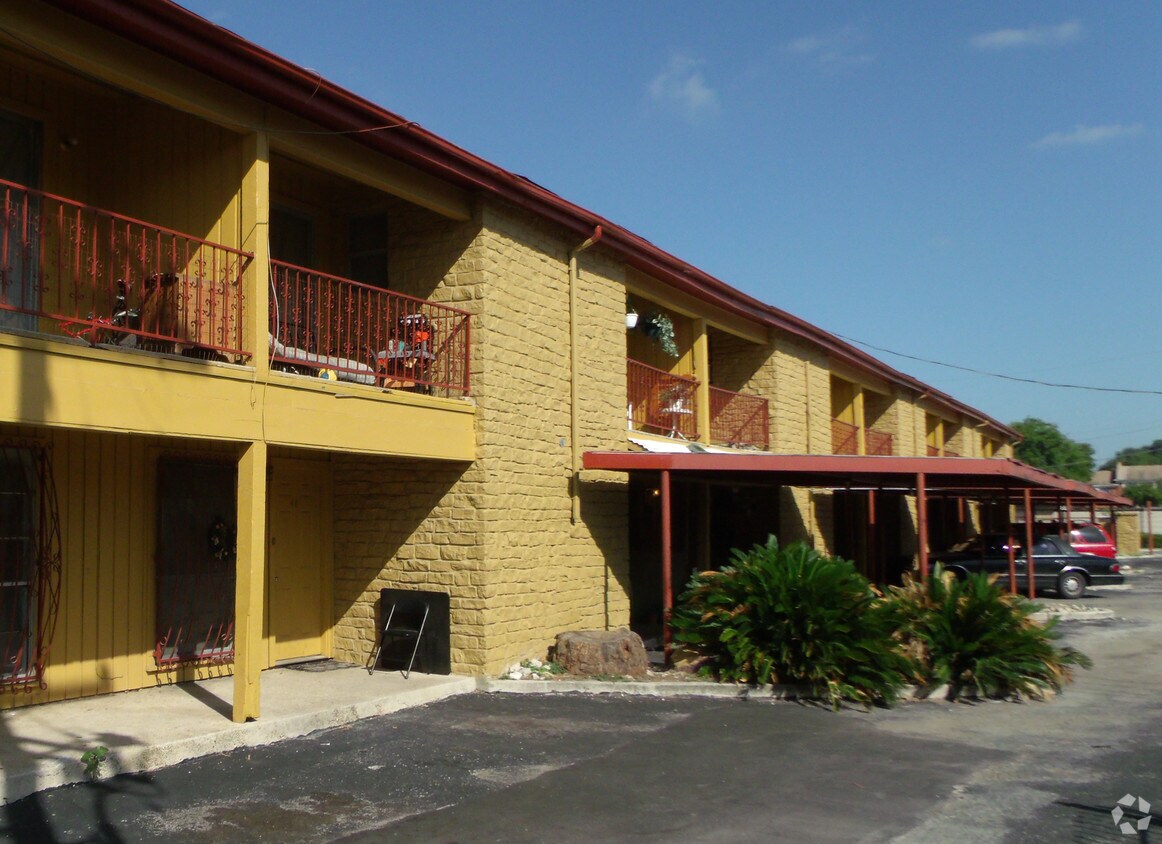 Foto del edificio - 112 Siesta Ln