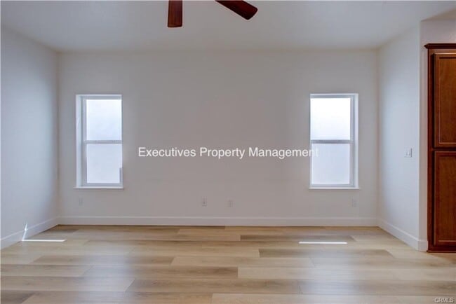 Building Photo - 5046 Palisade Ave
