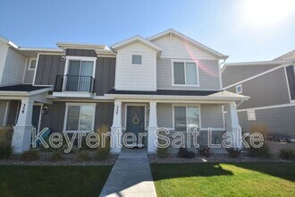 Building Photo - 555 N Willow Springs Ave