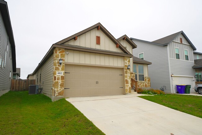 Photo - Gorgeous First-Time Rental in Saint Hedwig (SCUCISD) Rental Commission: $500 House