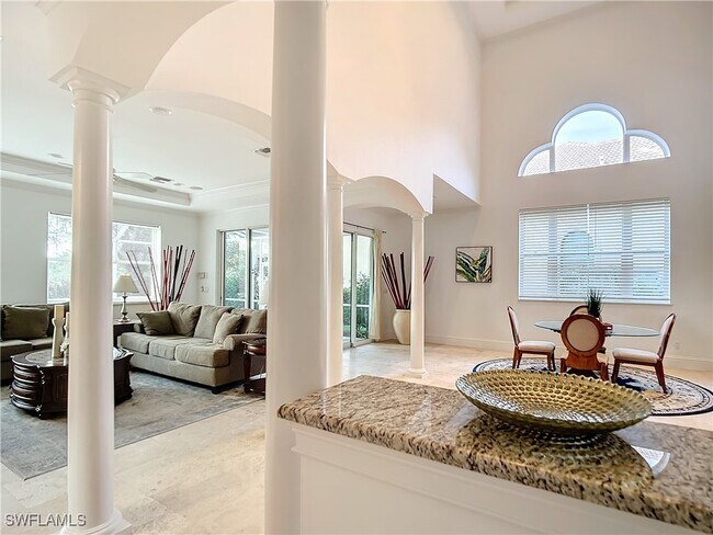 Foto del edificio - 2840 Coco Lakes Dr