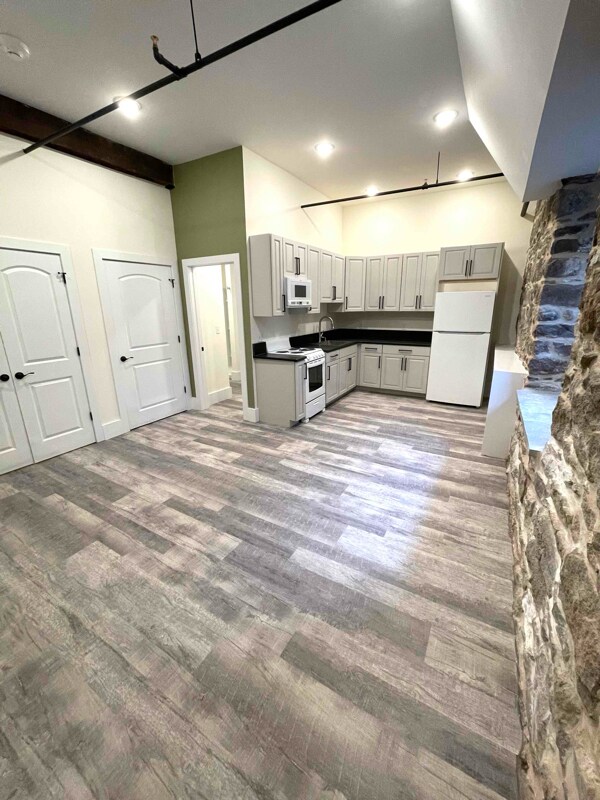 Foto principal - 177 Chestnut St