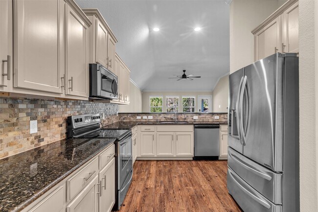 Foto del edificio - 9023 S Comanche Cir