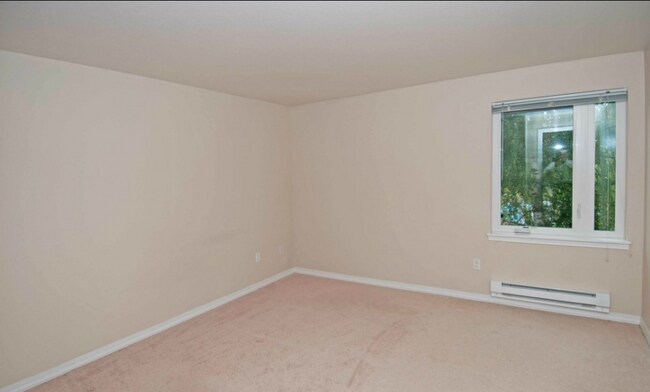 Building Photo - 20330 Bothell Everett Hwy