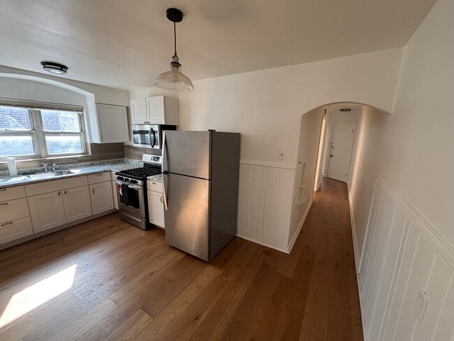 Building Photo - 4847 Paddock Rd