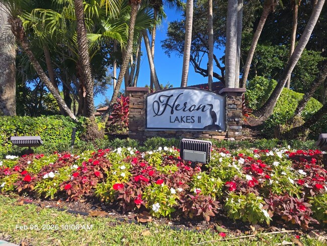 Building Photo - 2177 Montpeliar