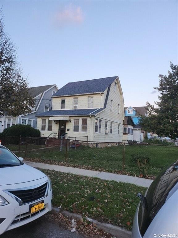 Building Photo - 105-41 189th St