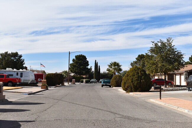 Foto del edificio - 11234 Red Hawk Ln
