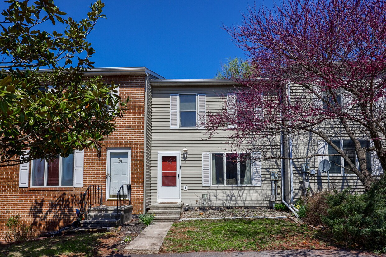Foto principal - 76 Persian Lilac Dr