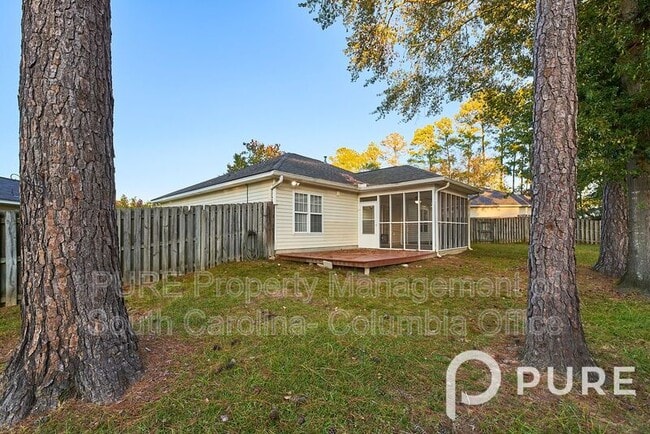 Building Photo - 3000 Twin Oaks Way