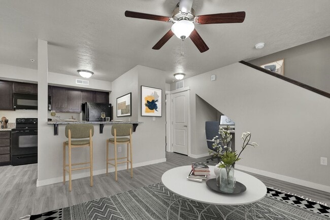 Interior Photo - Centerpoint Townhomes