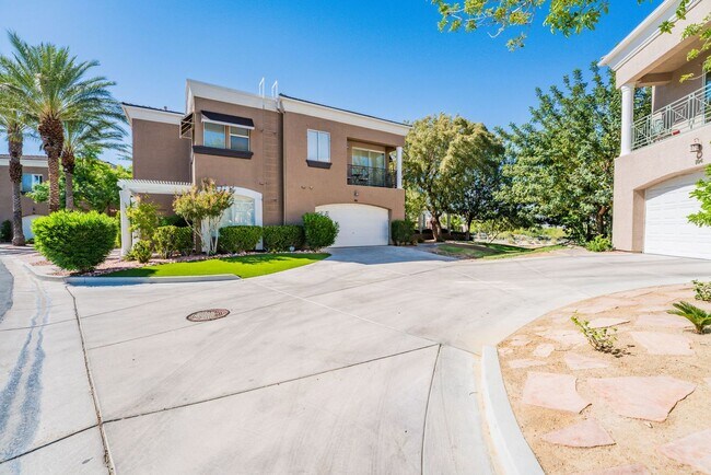 Foto del edificio - Elevated Summerlin Living Near TPC Summerlin