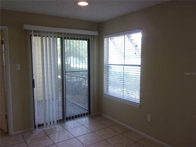 Building Photo - 3716 Idlebrook Cir