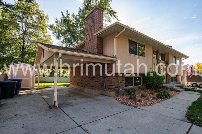 Building Photo - 3564 E 7800 S