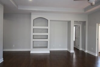 Building Photo - 53 Covington Cir