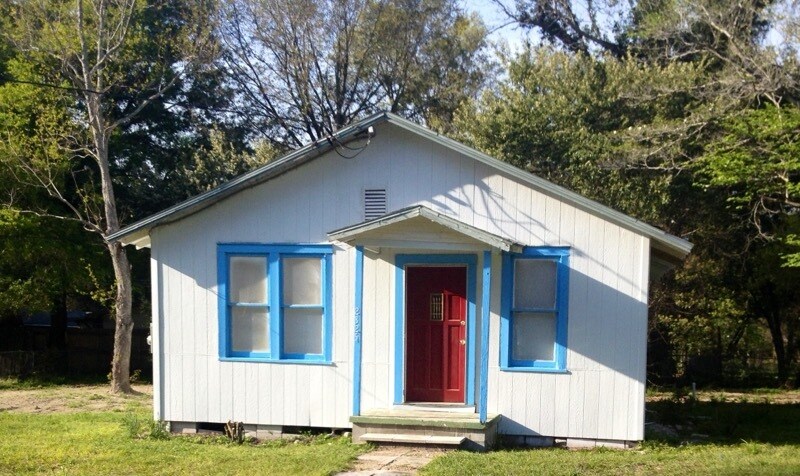 Building Photo - 2325 3rd Ave
