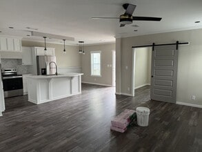 Building Photo - 1647 Voyager Dr