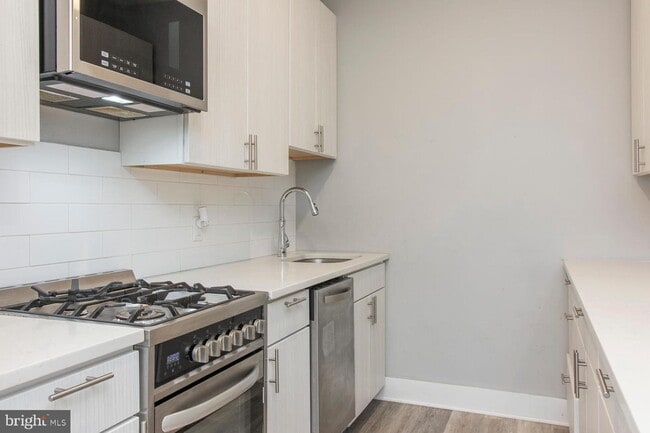 Building Photo - 1316 N 18th St