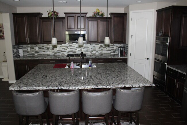 Foto del edificio - 6802 N 86th Ln