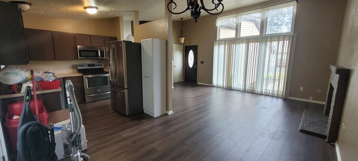 115 E Stonewall Ave, Spokane, WA 99208 Townhome Rentals in Spokane WA