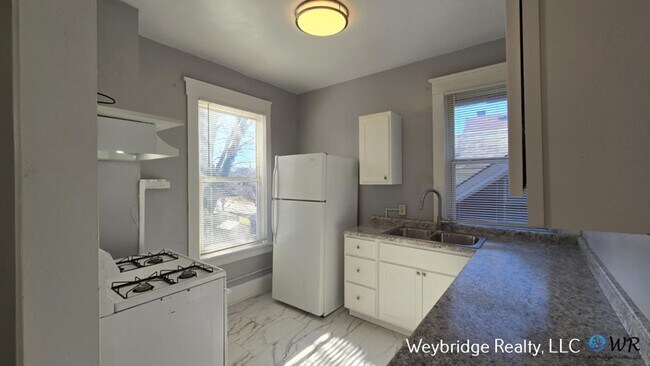 Foto del edificio - 407 Jackson Ave