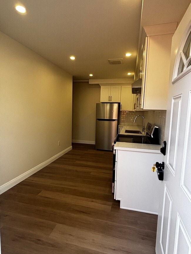 Building Photo - Brand-New Luxury 1BR ADU | Quartz Kitchen | Stainless Appliances | Never Lived In