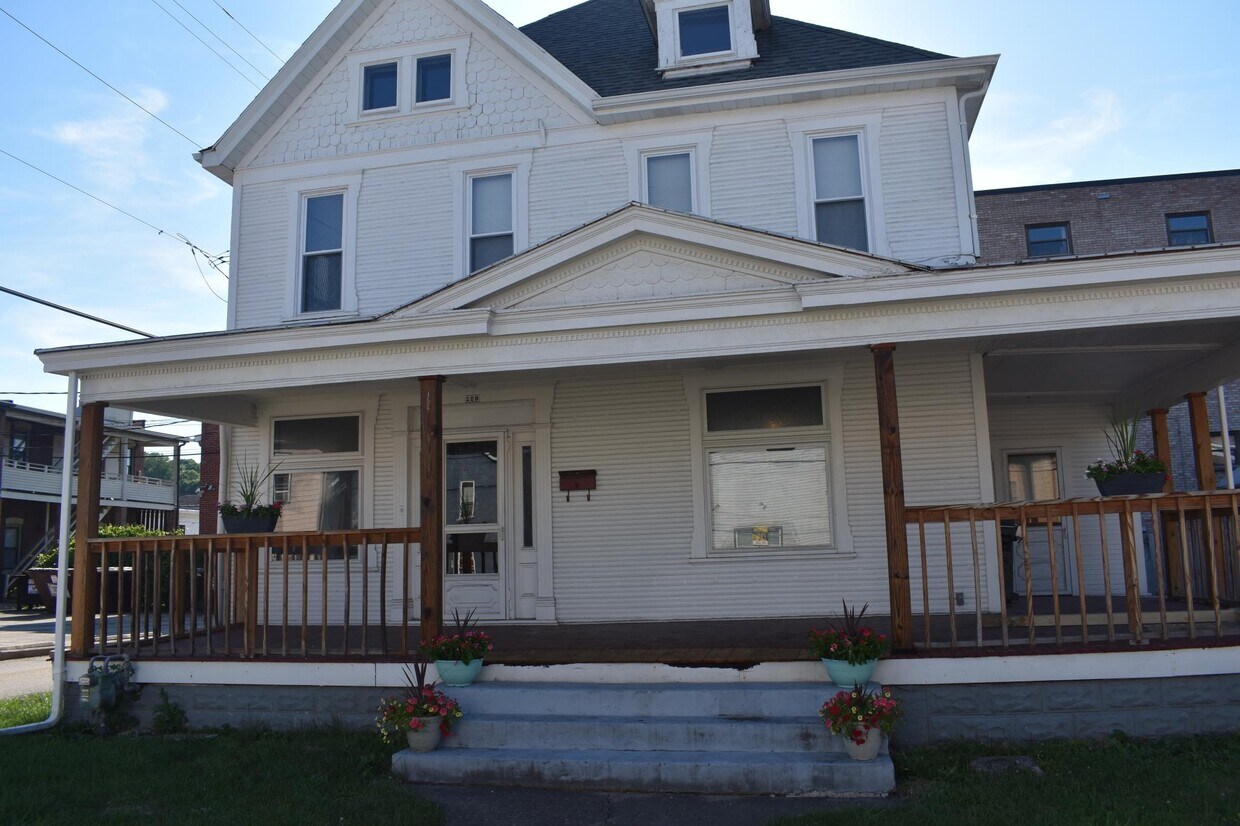 Primary Photo - 229 Liberty St