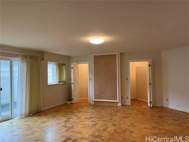 Building Photo - 98-861-861 Ka?ahele St