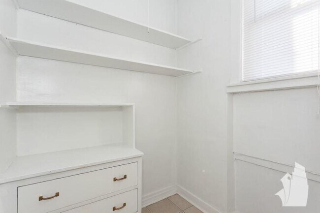 2 bedroom in Chicago IL 60660 - 2 bedroom in Chicago IL 60660 Apartment