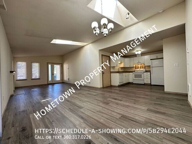 Foto del edificio - 9041 Steilacoom Rd SE