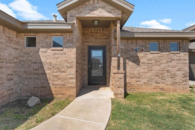 Foto del edificio - 623 N Elkhart Ave