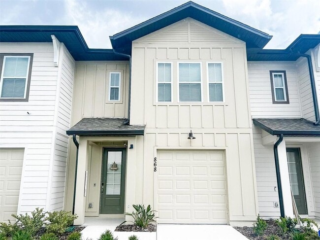 Building Photo - 868 Longboat Dr