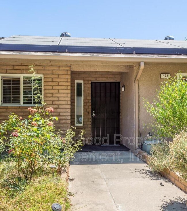 Building Photo - 473 E Mesa Ave