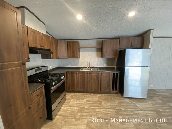 Building Photo - Home Available to Lease - Apply Today!