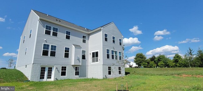 Building Photo - 9431 Alloway Dr