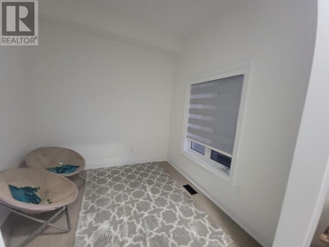 Photo du bâtiment - 3253 Dove Dr