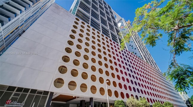 Foto del edificio - 55 SE 6th St