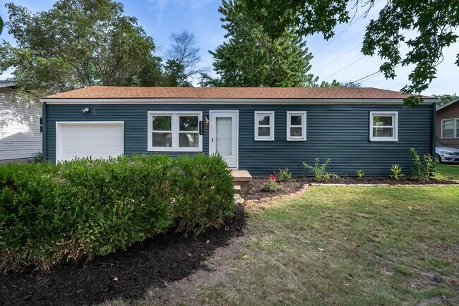 Foto del edificio - 2404 W 29th St S