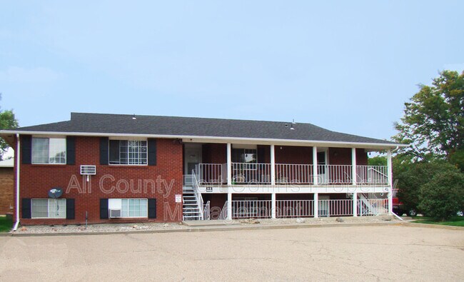Building Photo - 421 Mulberry Dr