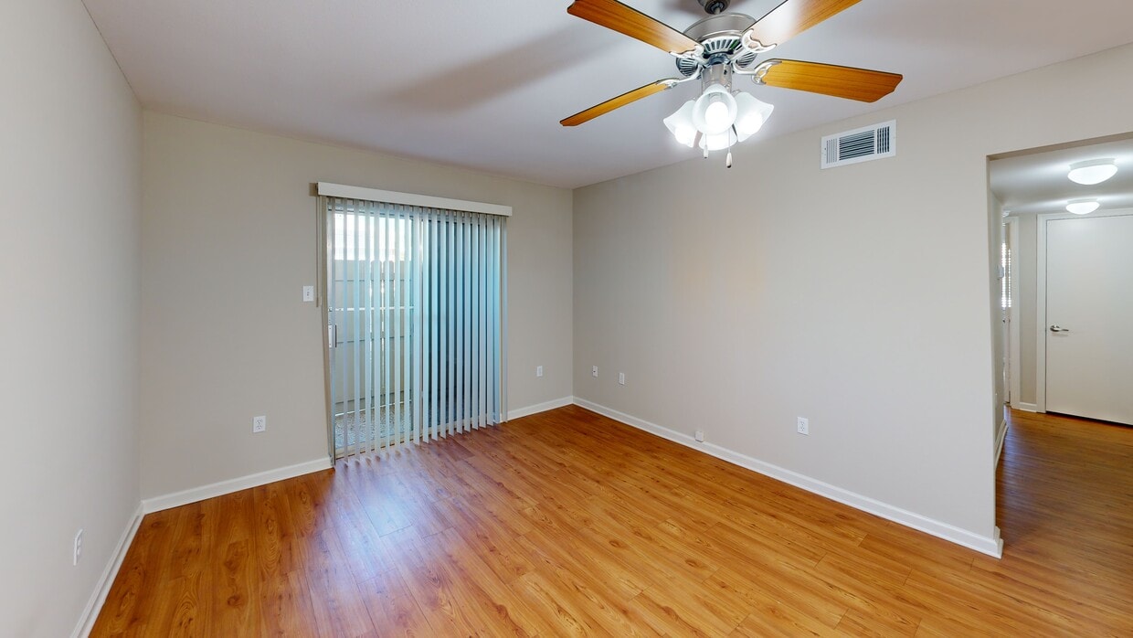 Photo - Metairie Lake Apartments