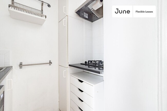 Foto del edificio - 408 West 22nd Street