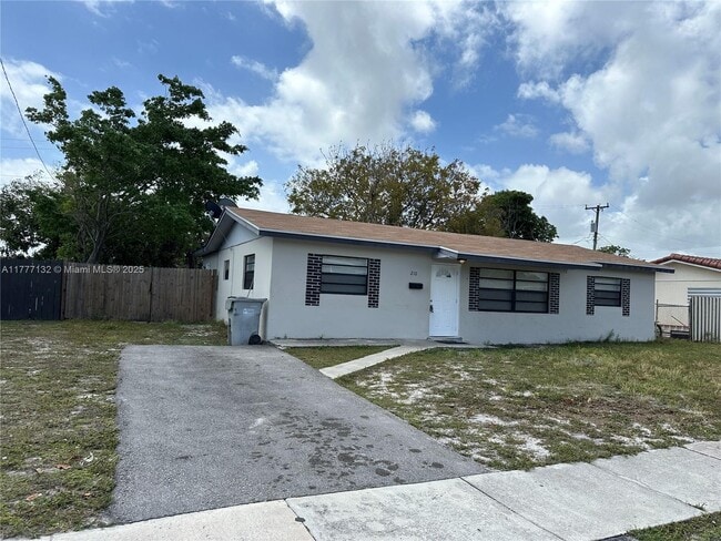 Building Photo - 210 NW 18th St