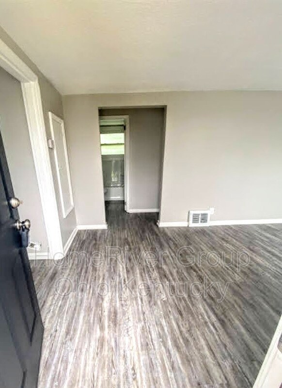 Foto del edificio - 1709 Campbell Dr